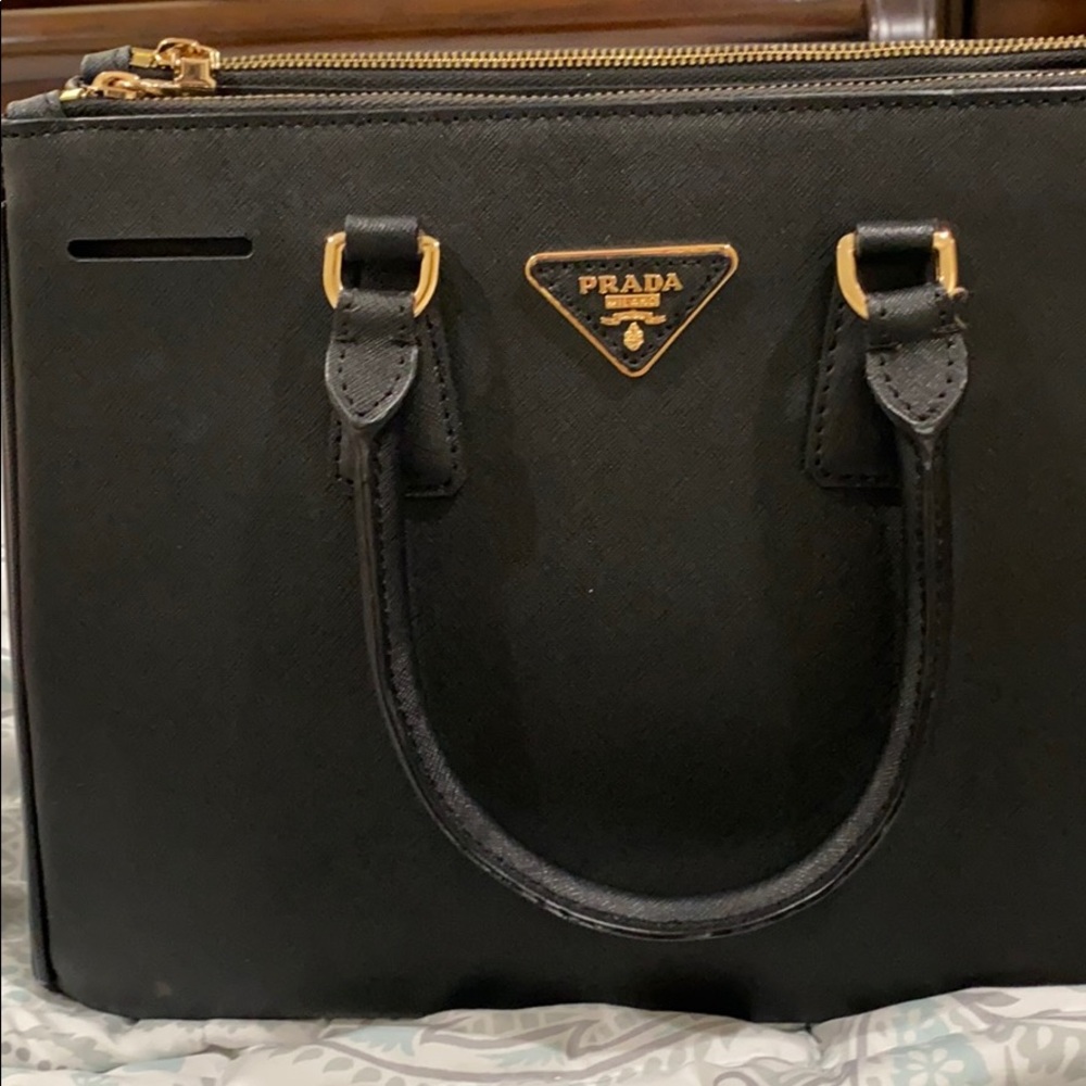 Prada saffiano bag